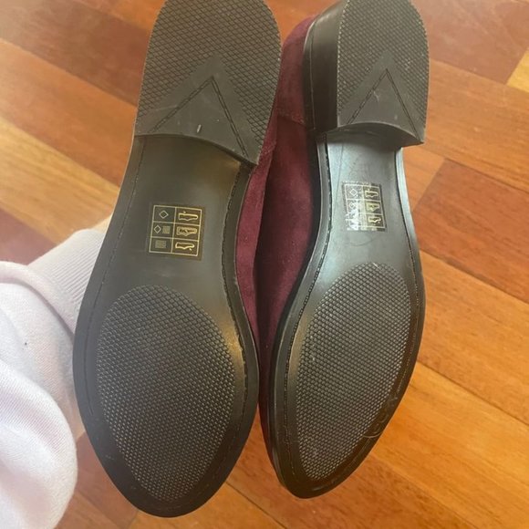 Maroon Faux Suede Aldo Ankle Boots - Never Worn - Size 6.5 - Picture 3 of 4